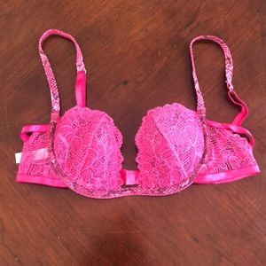 Victoria’s Secret Pink Lace Size 34B